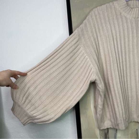 PRINCESS Polly Pastel Pink Cropped Boxy Blouson Sleeve Knit Sweater - Picture 2 of 5
